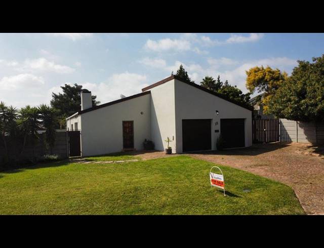 4 BEDROOM HOUSE FOR SALE IN ROUXVILLE